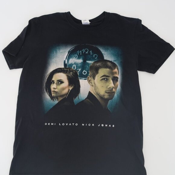 Demi Lovato Nick Jonas Future Now 2016 Tour Tee Size Medium - Picture 1 of 10